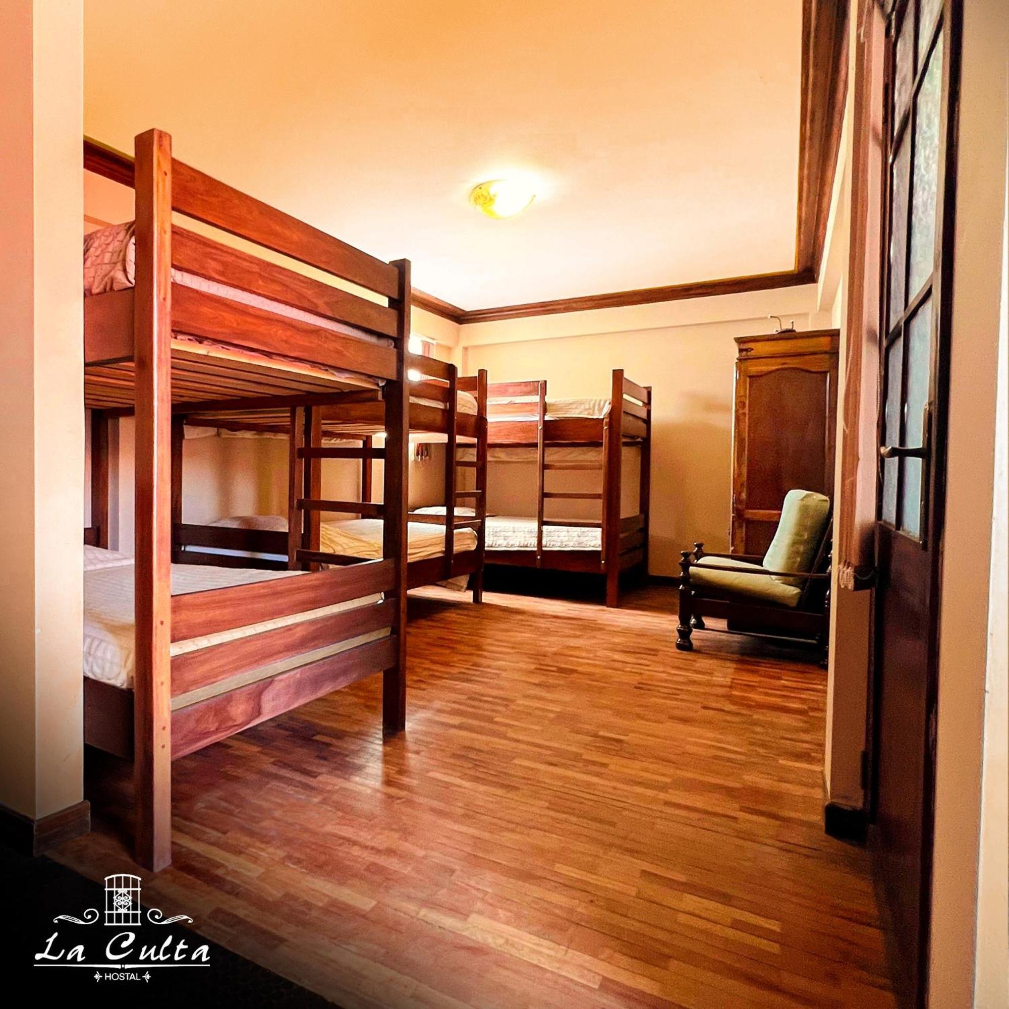 La Culta Centro Cultural Y Hostal Сукре Екстериор снимка