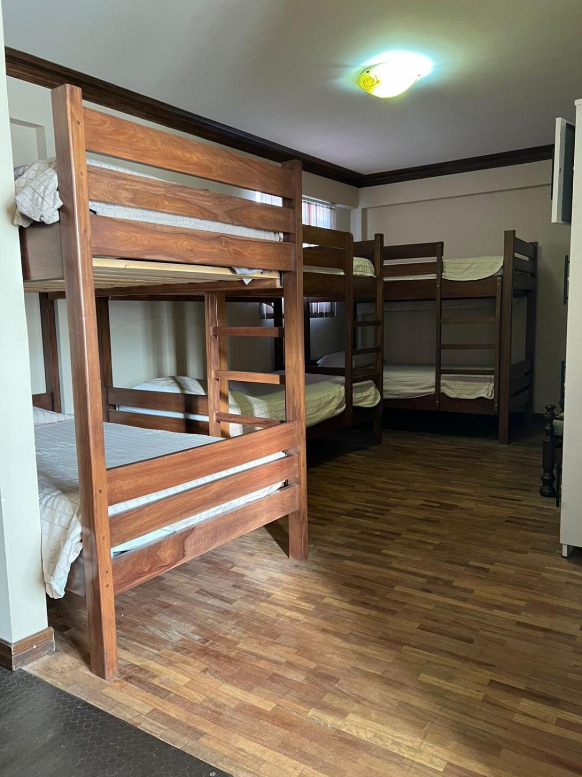La Culta Centro Cultural Y Hostal Сукре Екстериор снимка