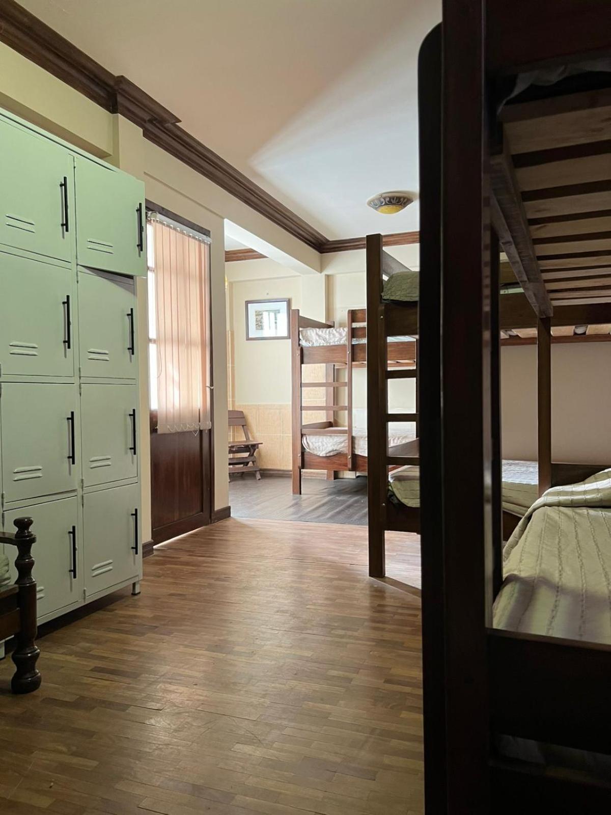 La Culta Centro Cultural Y Hostal Сукре Екстериор снимка