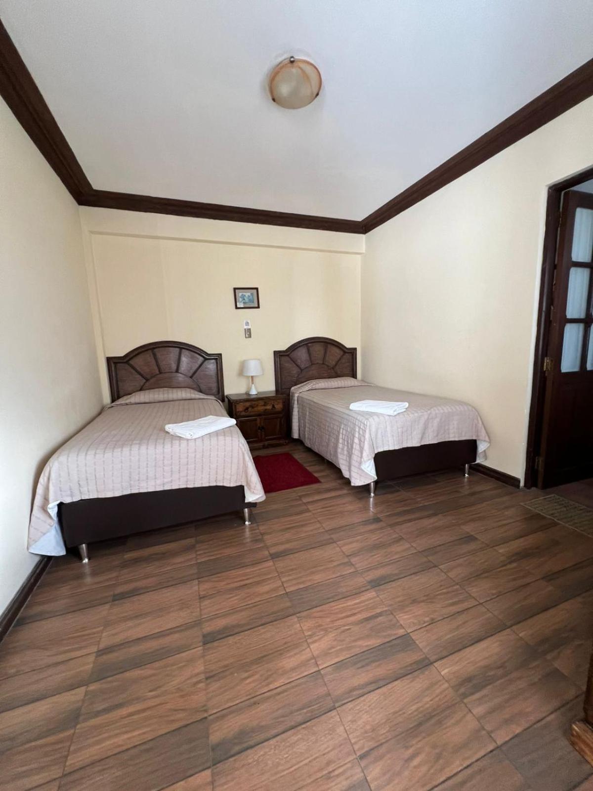 La Culta Centro Cultural Y Hostal Сукре Екстериор снимка